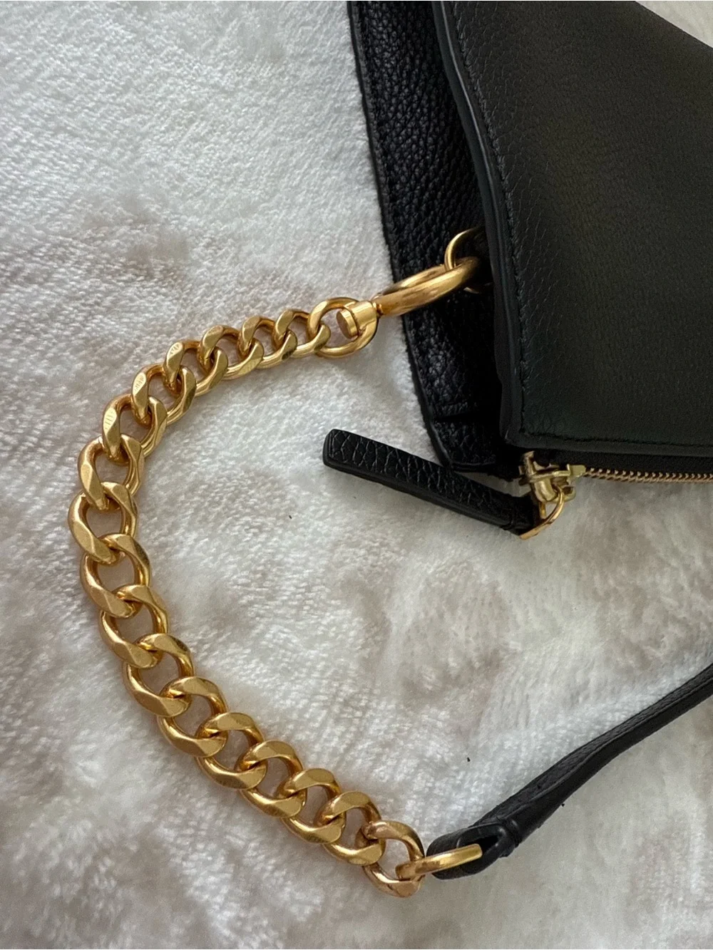 Tory Burch compact pebbled